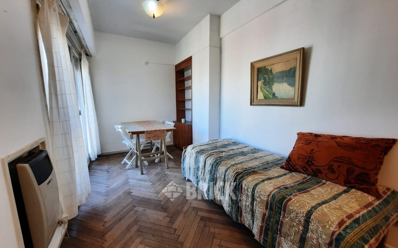 CABILDO, AV. al 1600 Piso 12 4