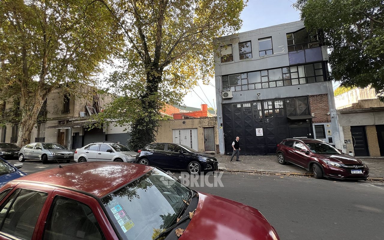 GIRARDOT al 100 Piso PB 15