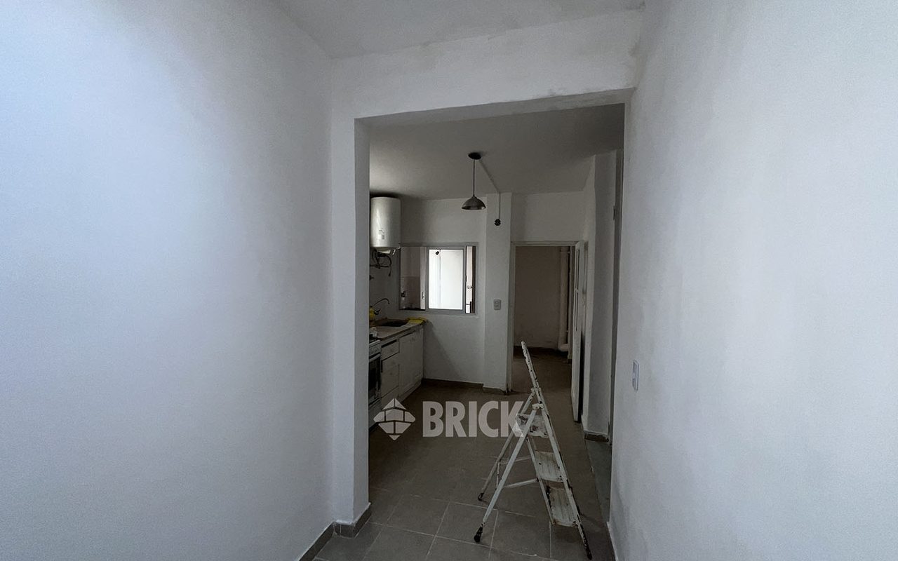 GIRARDOT al 100 Piso PB 8