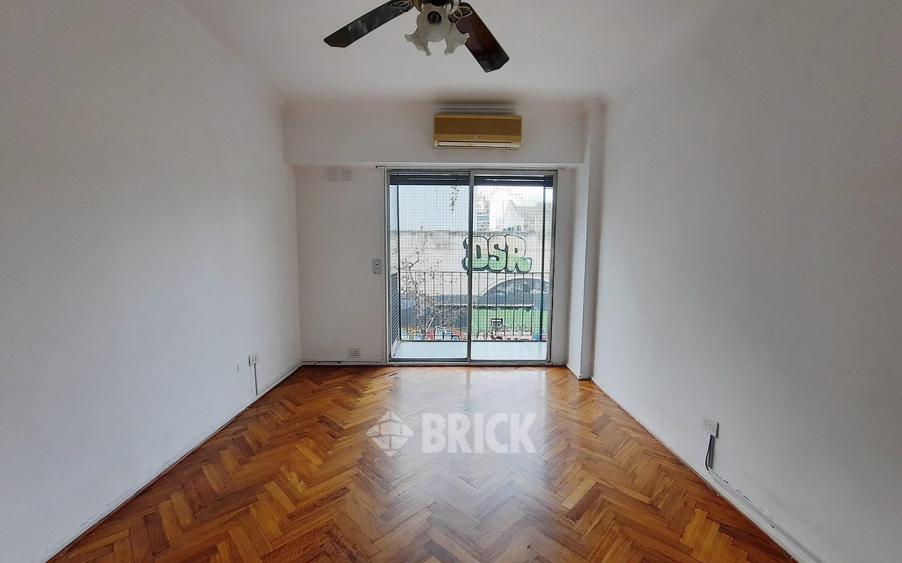 BILLINGHURST al 1500 Piso 2 3