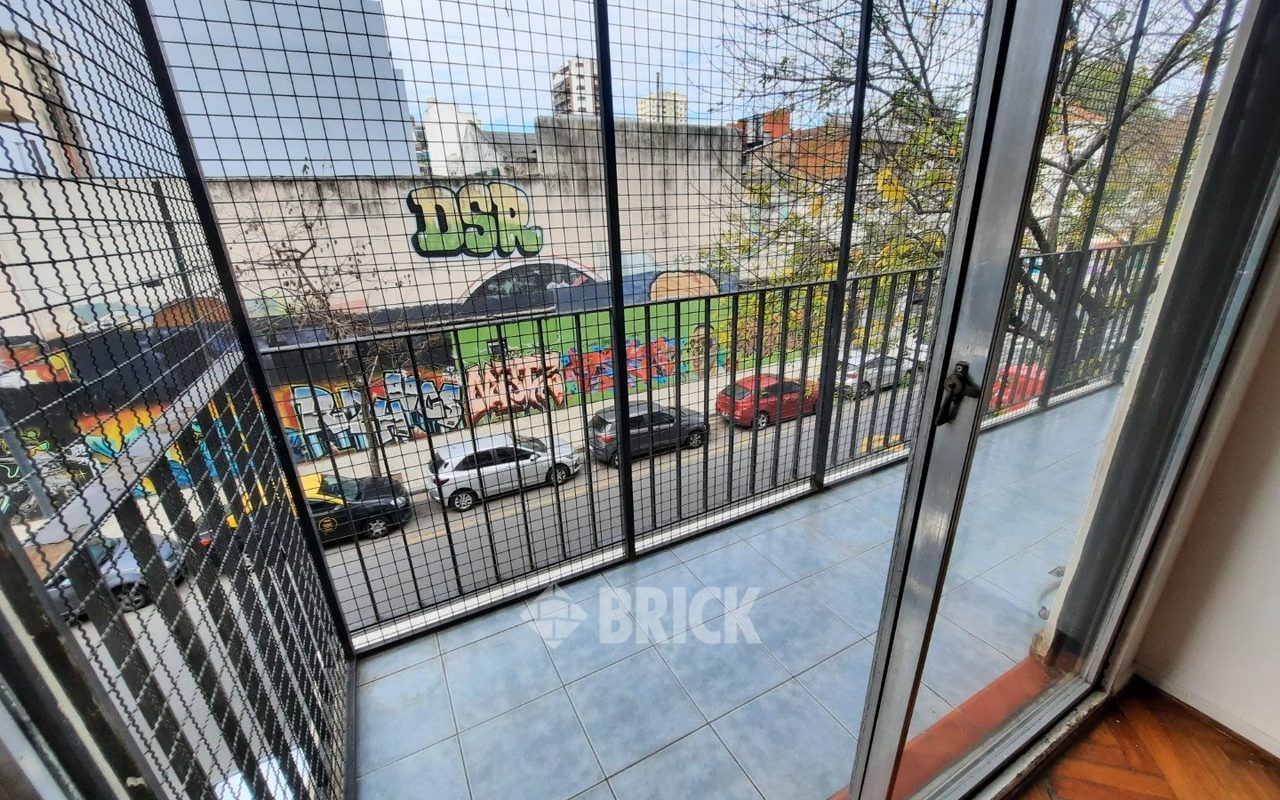 BILLINGHURST al 1500 Piso 2 4