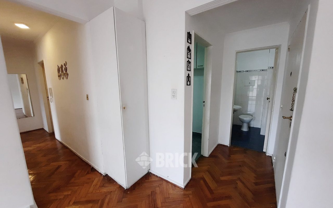 BILLINGHURST al 1500 Piso 2 8