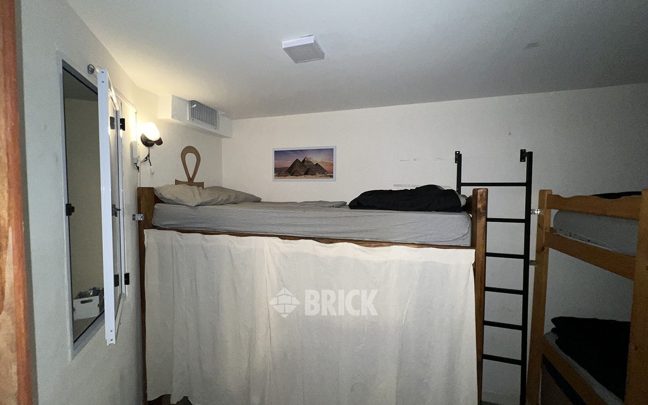 URIARTE al 1800 Piso PB 12