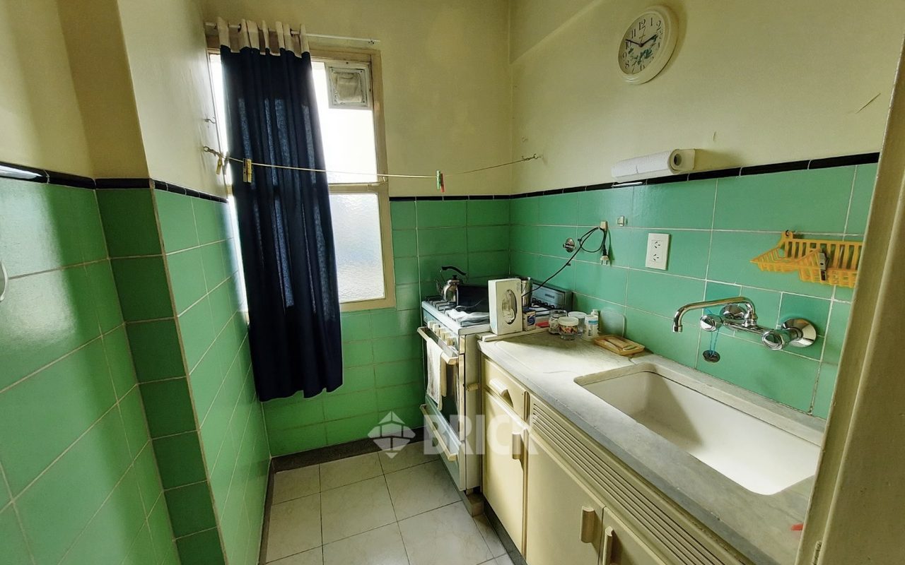 IRIGOYEN, BERNARDO DE al 1300 Piso 7 17