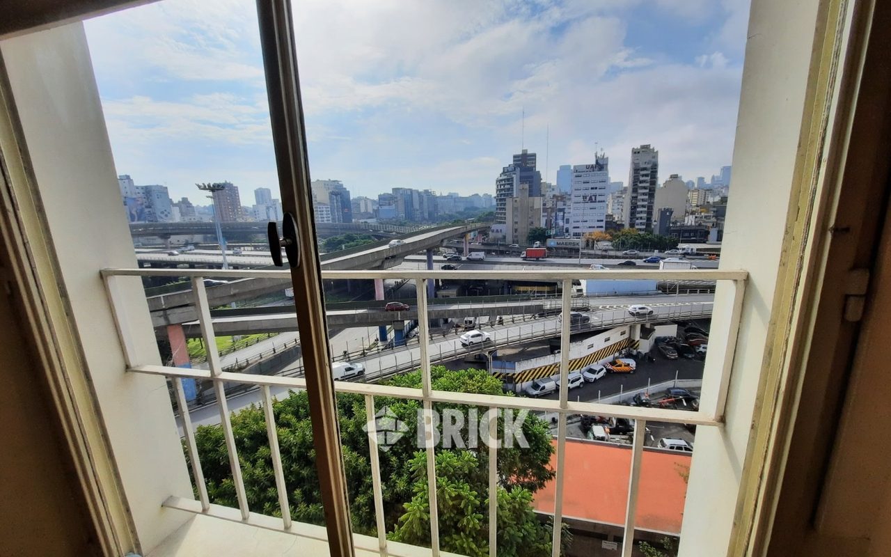 IRIGOYEN, BERNARDO DE al 1300 Piso 7 4