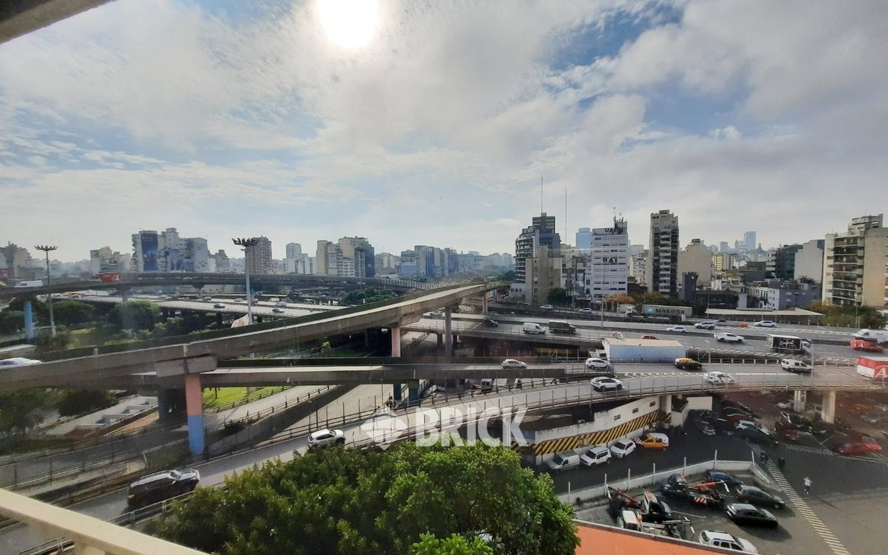 IRIGOYEN, BERNARDO DE al 1300 Piso 7 5