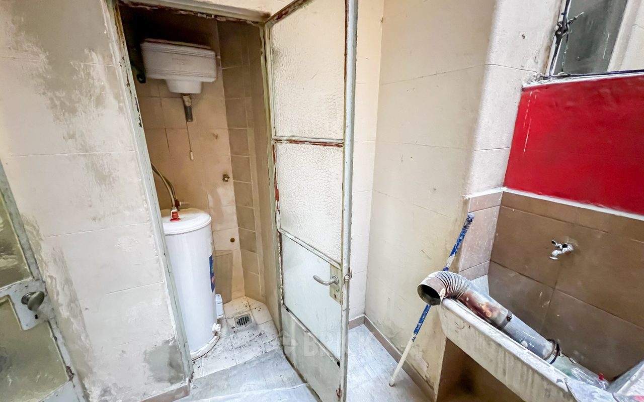 CORDOBA, AV. al 1200 Piso PB 18