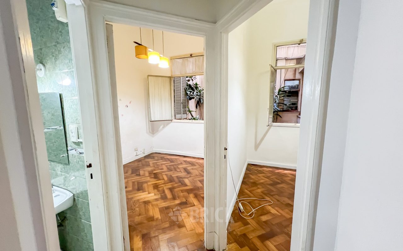 CORDOBA, AV. al 1200 Piso PB 5
