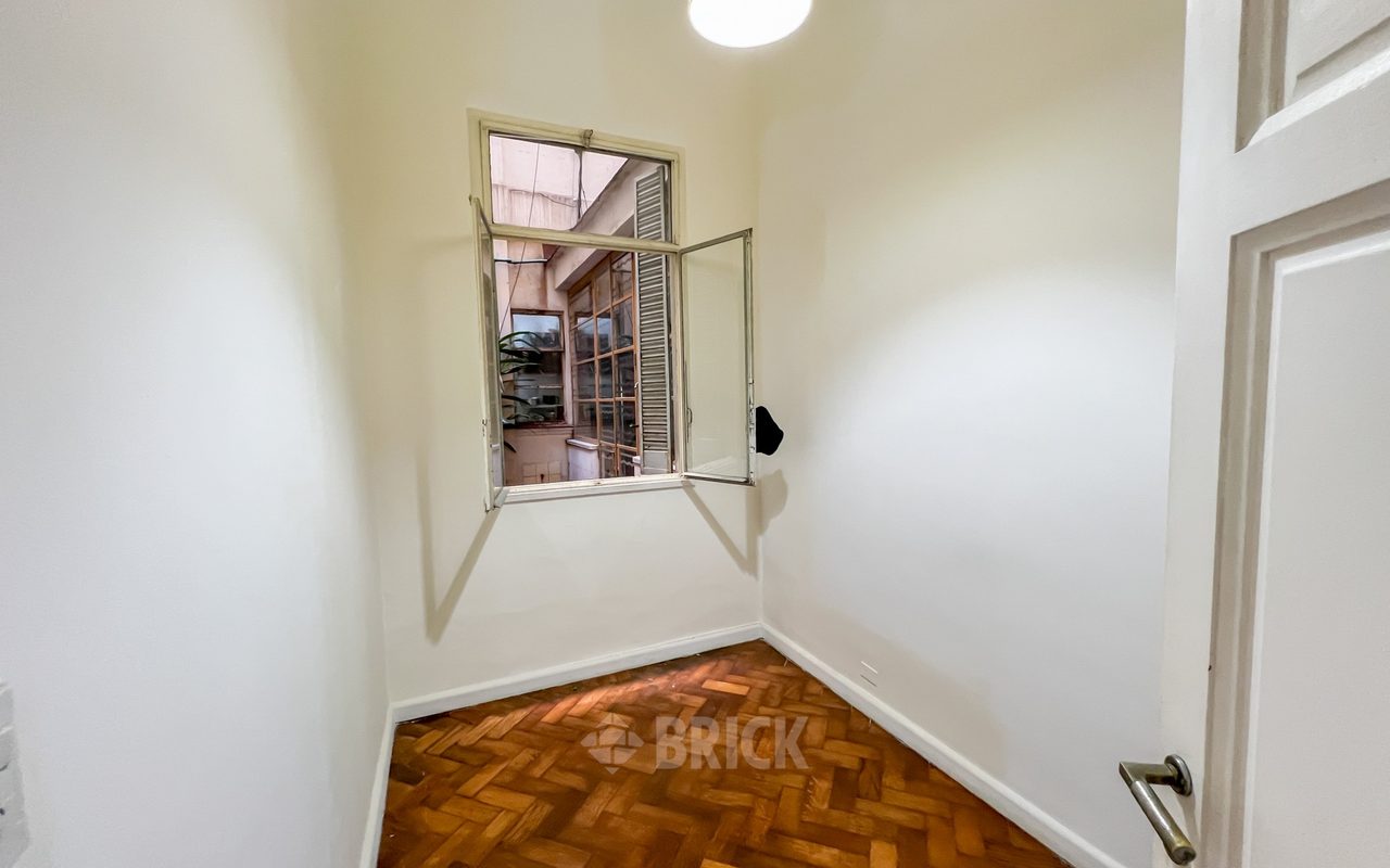 CORDOBA, AV. al 1200 Piso PB 6