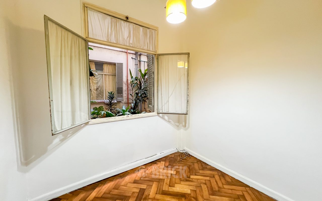 CORDOBA, AV. al 1200 Piso PB 9