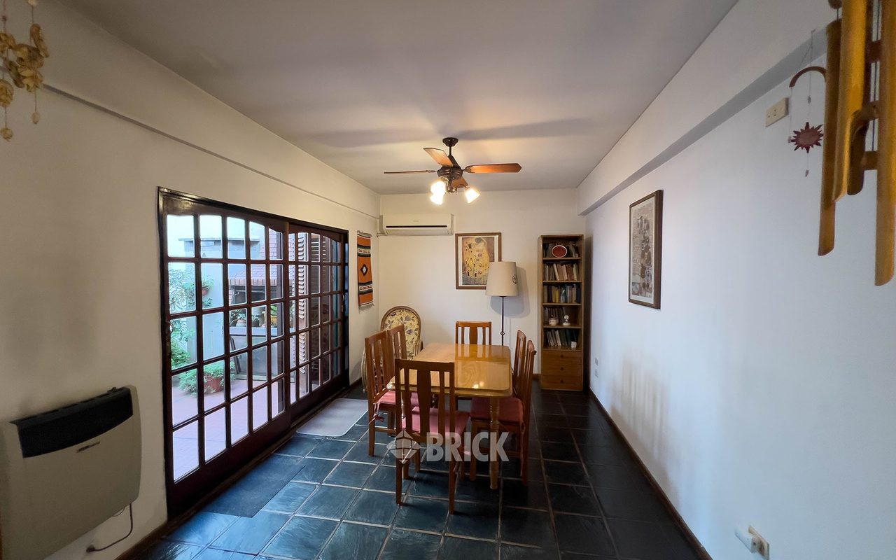 PARAGUAY al 4600 Piso 1 1