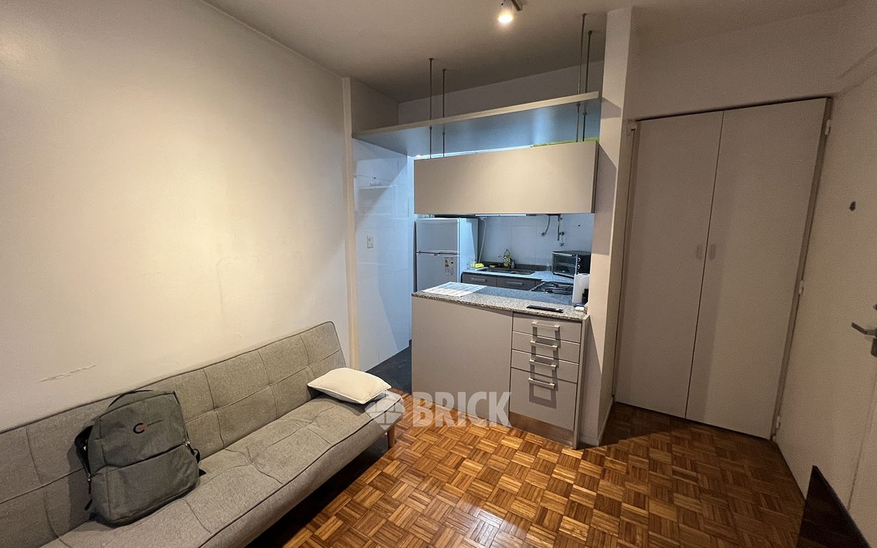 AUSTRIA al 2200 Piso 4 3