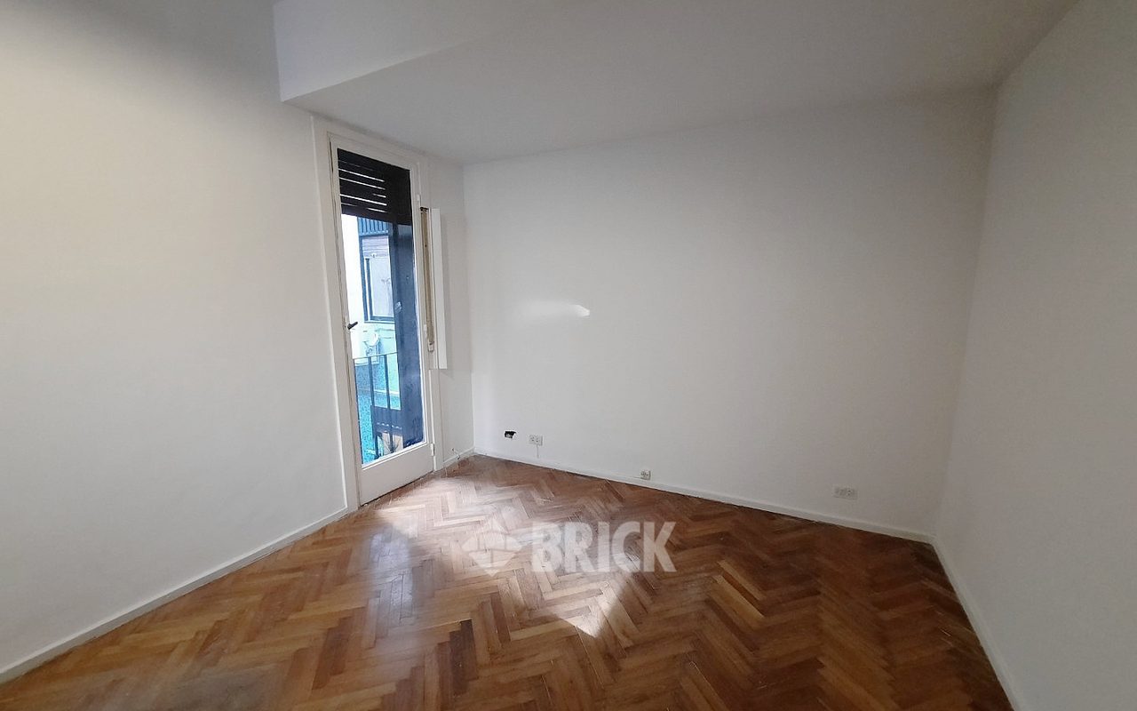 LARREA al 1000 Piso 2 14