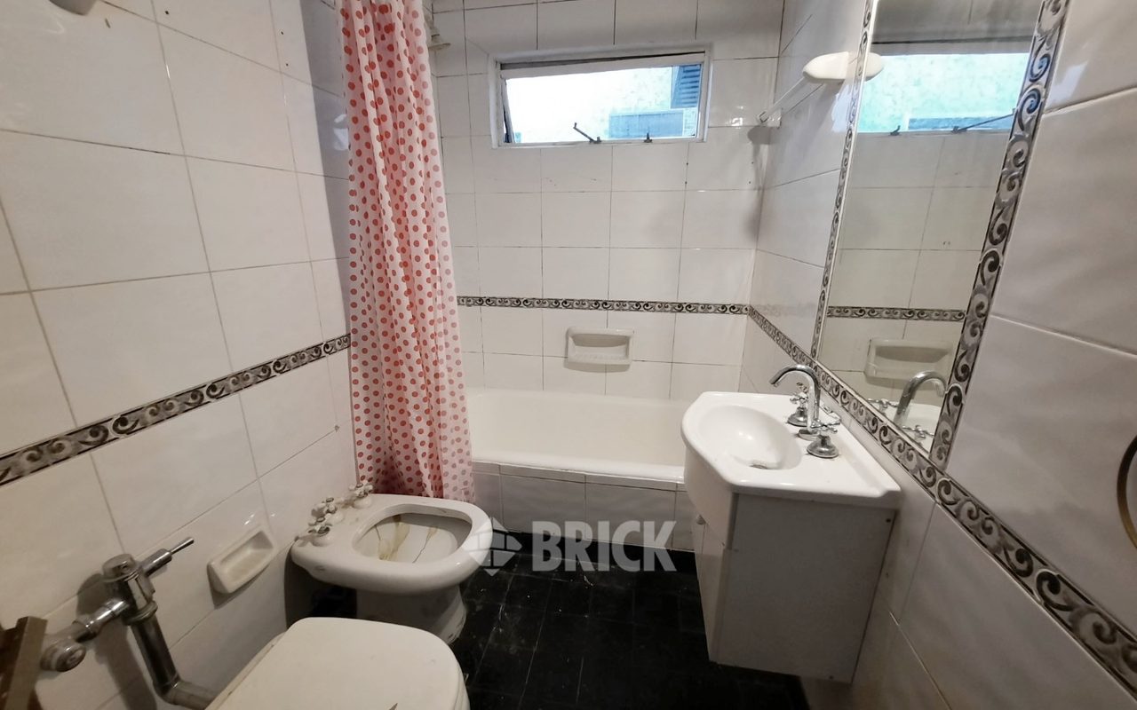 LARREA al 1000 Piso 2 16