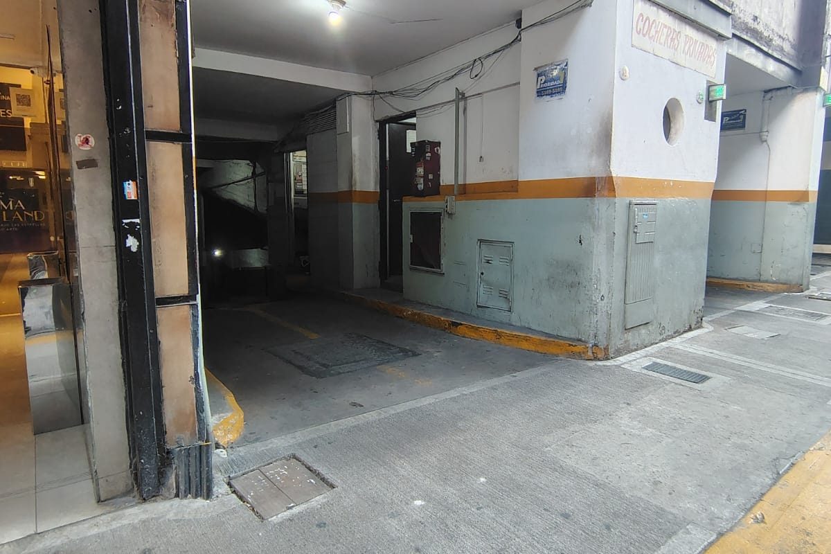 PARAGUAY al 900 Piso 5 Nº 140 4