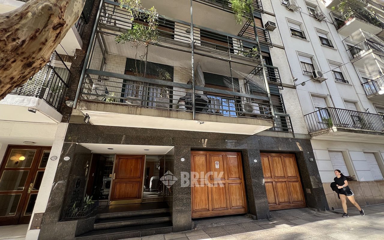 CUBA al 2200 Piso 7 36