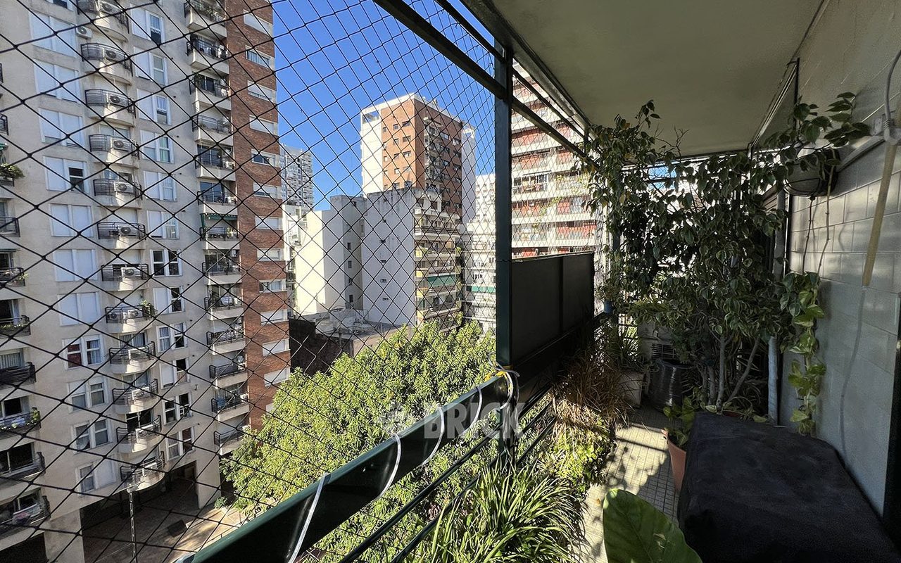 CUBA al 2200 Piso 7 6