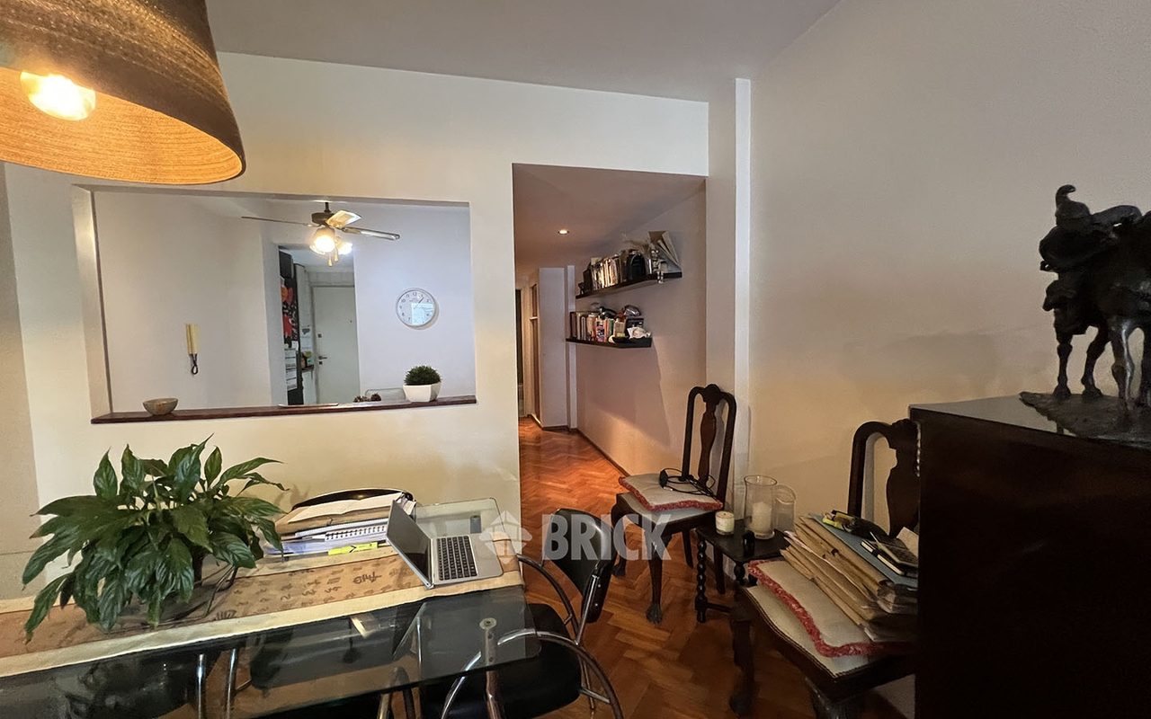 CUBA al 2200 Piso 7 8