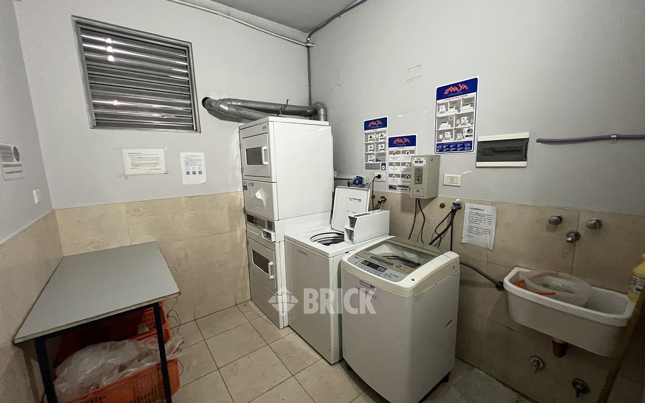 BOGOTA al 1600 Piso 4 16