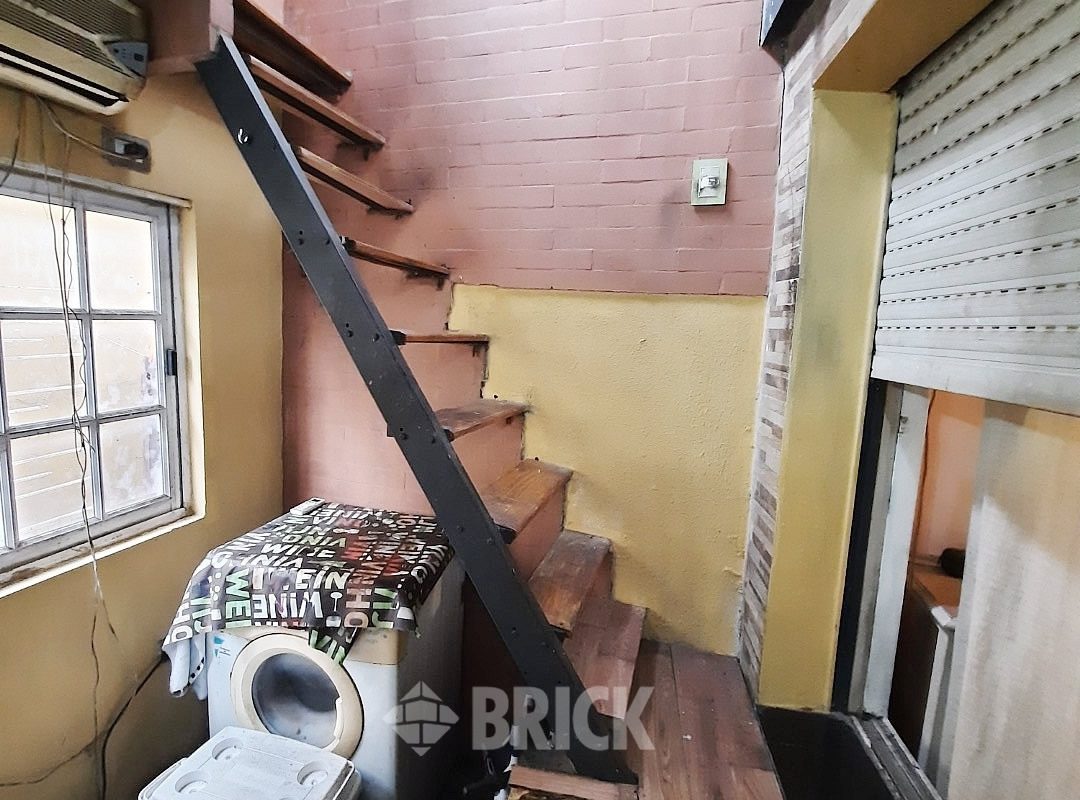 ACHA, GENERAL al 1400 Piso PB 12