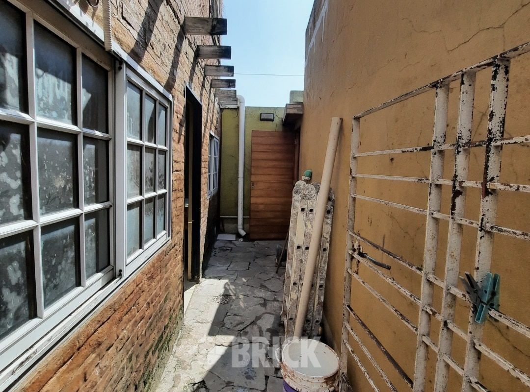 ACHA, GENERAL al 1400 Piso PB 23