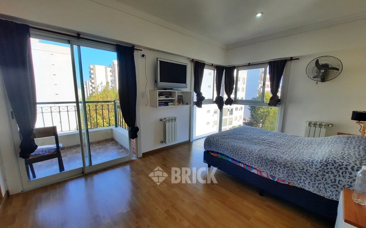 TUCUMAN al 100 Piso 6 13