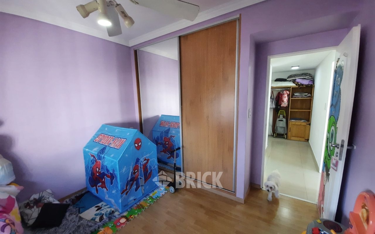 TUCUMAN al 100 Piso 6 24