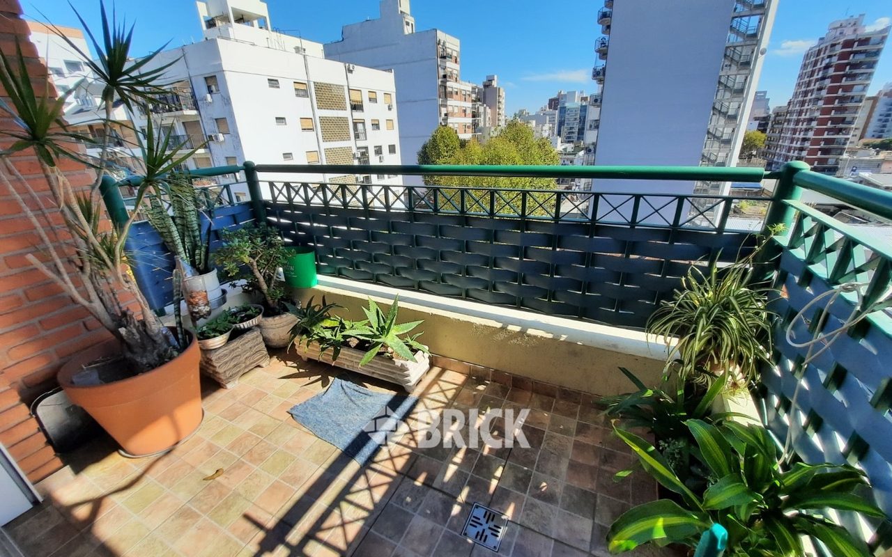 TUCUMAN al 100 Piso 6 6