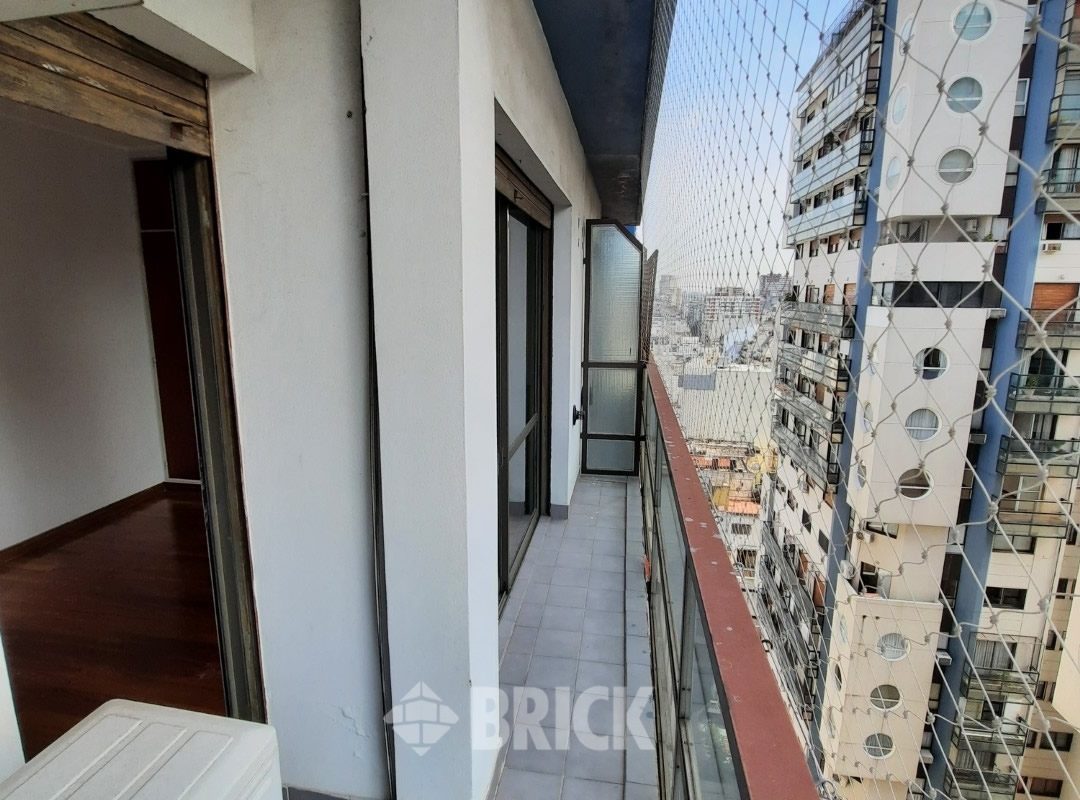 TALCAHUANO al 900 Piso 18 38