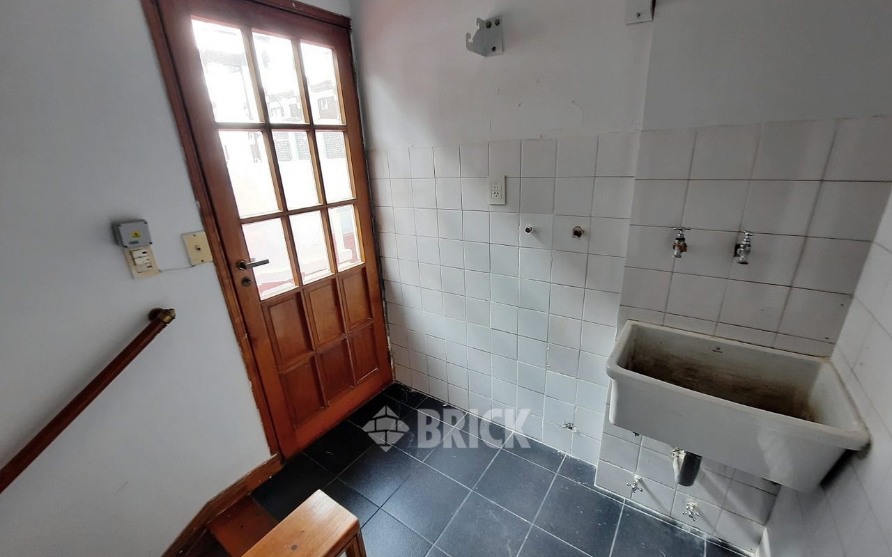 TALCAHUANO al 900 Piso 18 39