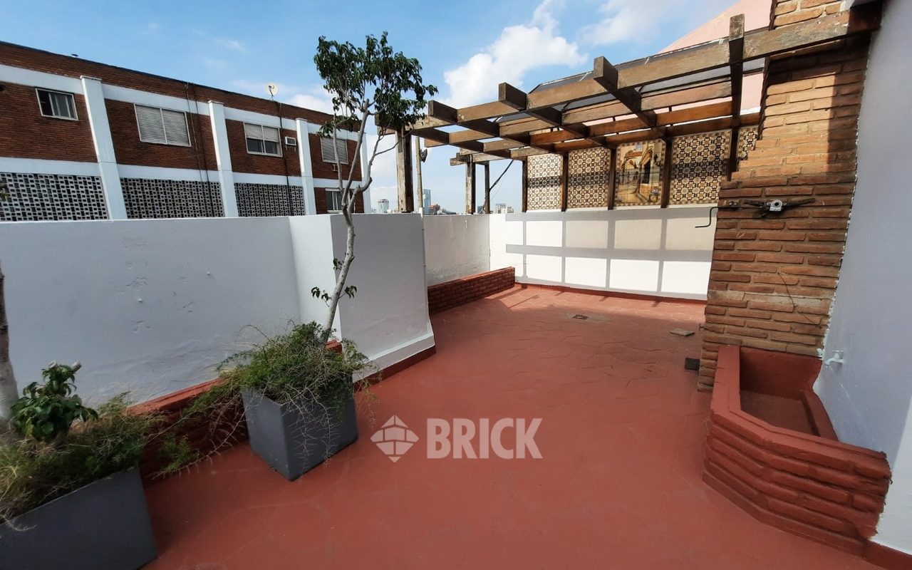 TALCAHUANO al 900 Piso 18 47