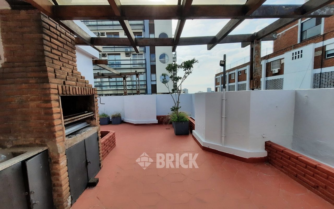 TALCAHUANO al 900 Piso 18 50