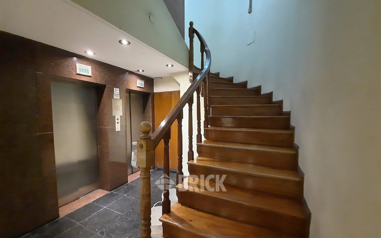 TALCAHUANO al 900 Piso 18 55