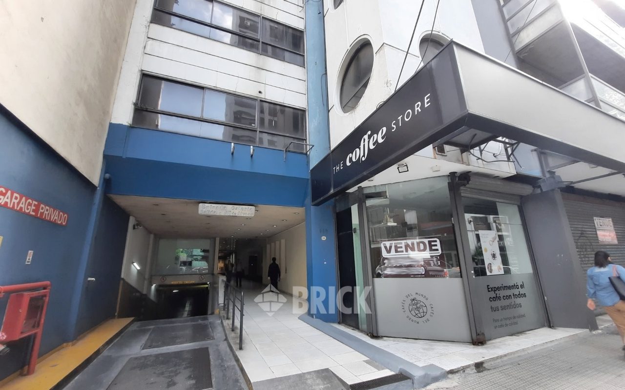 TALCAHUANO al 900 Piso 18 57