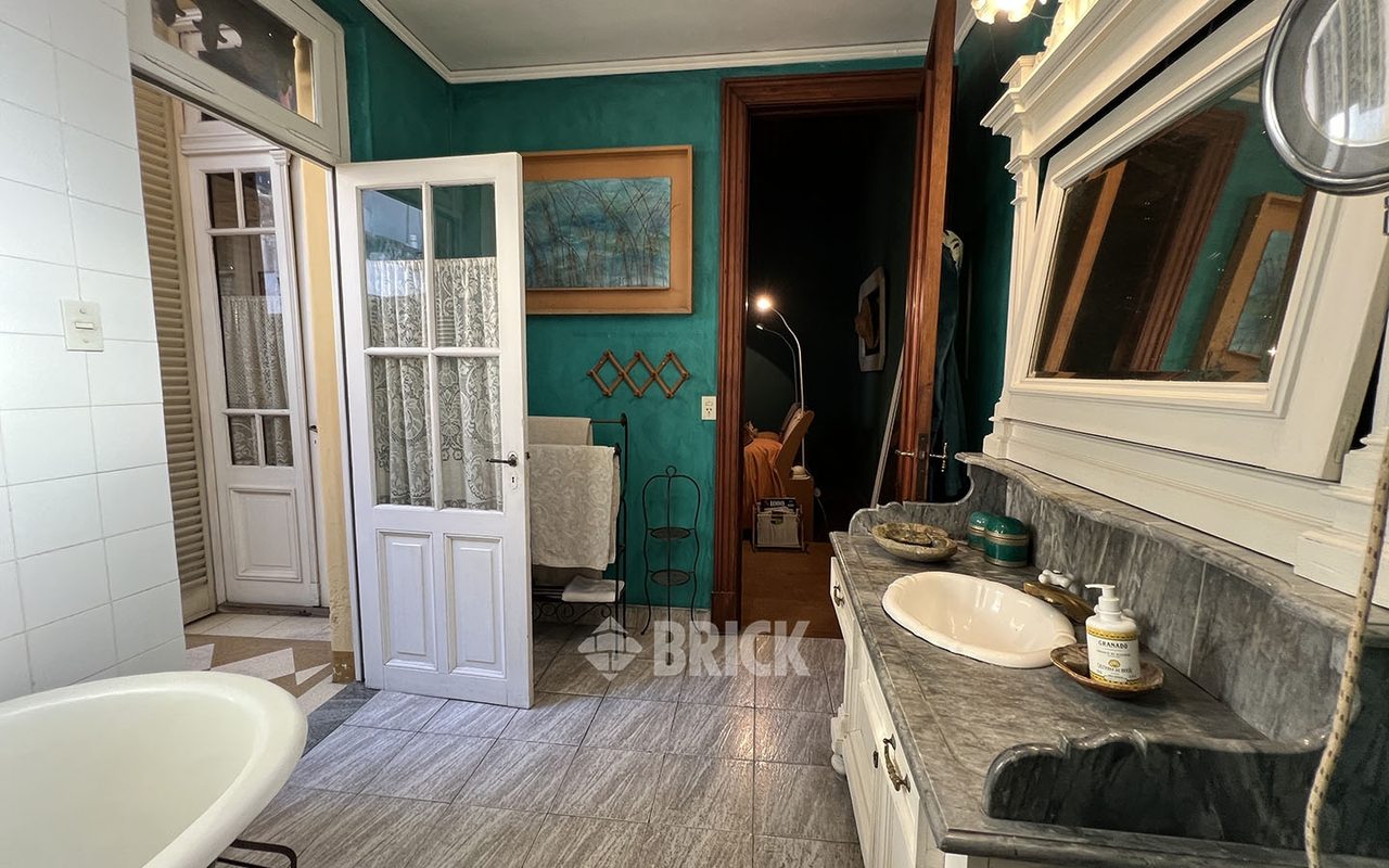 ORO, FRAY JUSTO SANTAMARIA DE al 2200 Piso 1 27