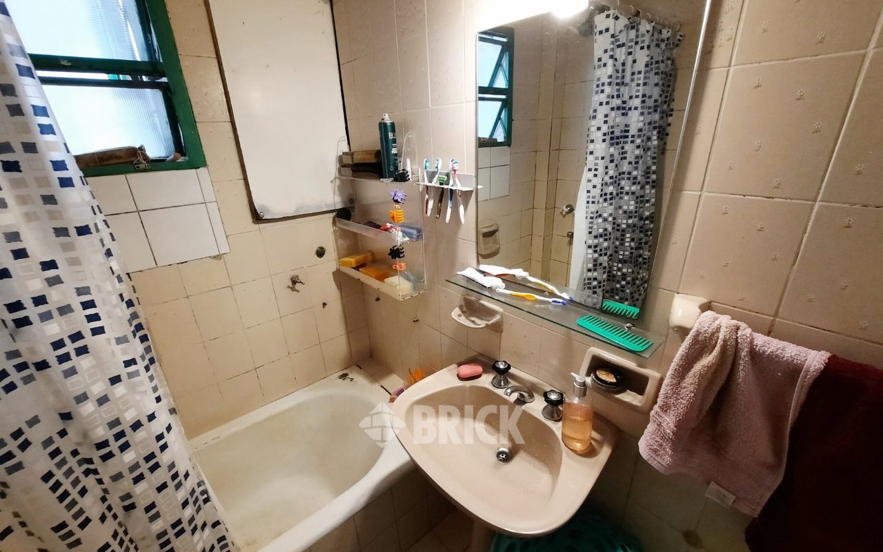 YRIGOYEN, HIPOLITO al 2900 Piso 9 11