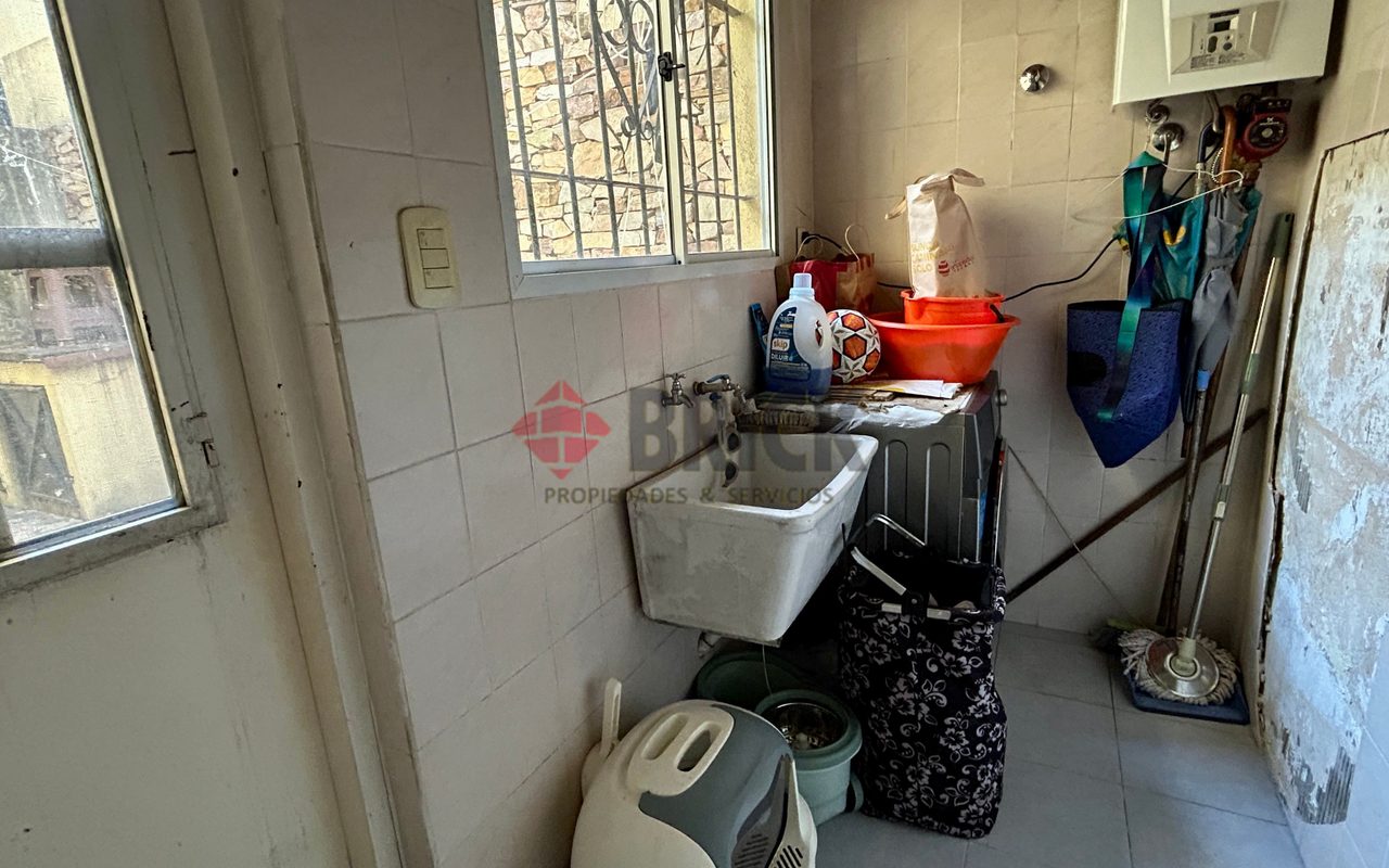 GENERAL BERNARDO O´HIGGINS al 2500 17