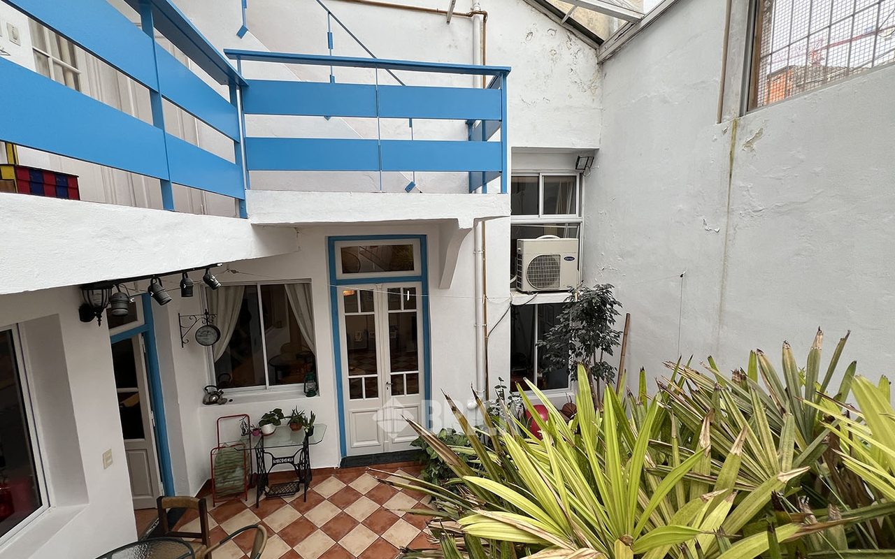 CORDOBA al 6400 Piso PB 19