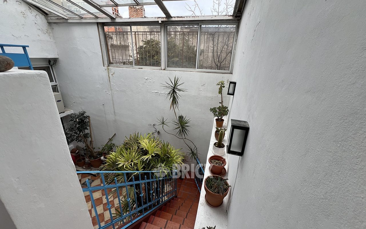 CORDOBA al 6400 Piso PB 20