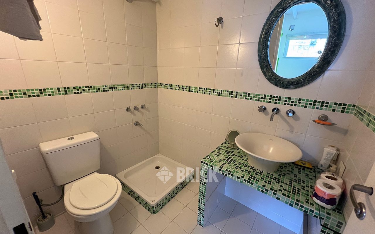 CORDOBA al 6400 Piso PB 29