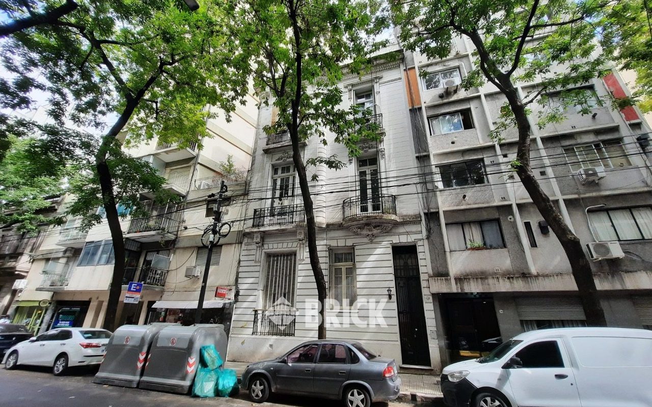 LAPRIDA al 1200 Piso PB 29