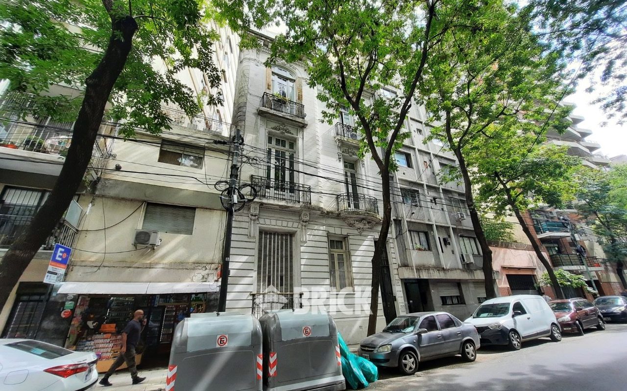 LAPRIDA al 1200 Piso PB 30