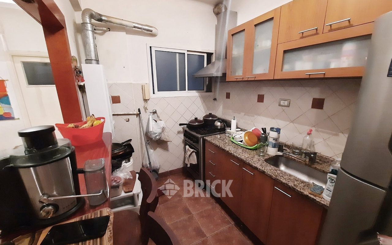 RIVADAVIA, AV. al 2000 Piso 8 8