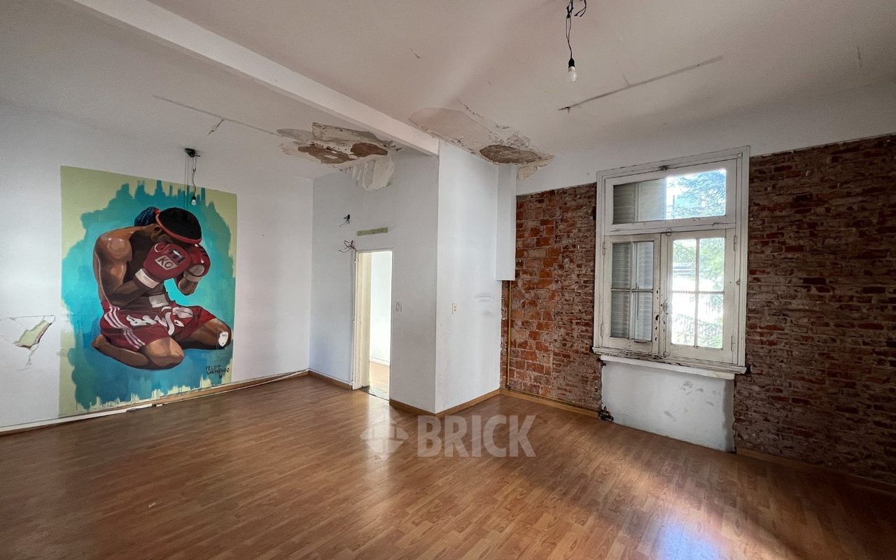 LACROZE, FEDERICO, AV. al 2400 Piso 1 15