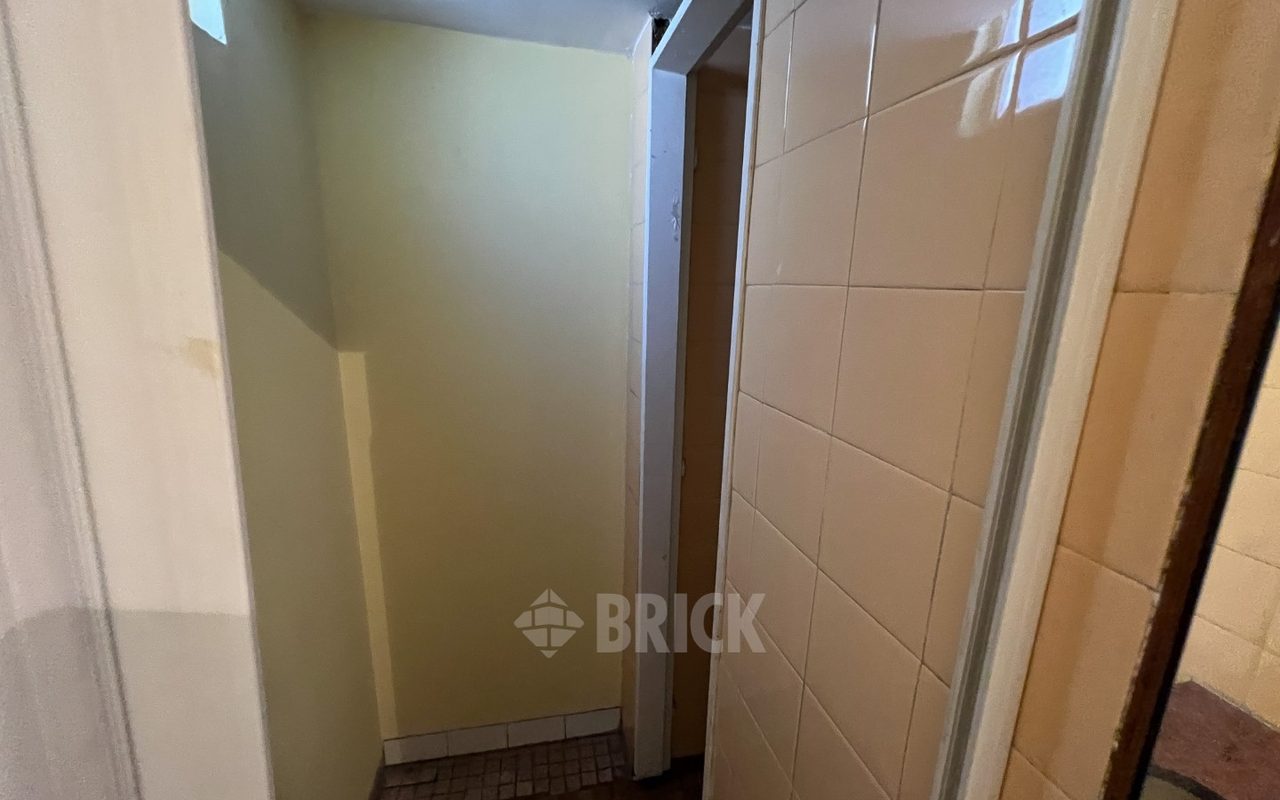 LACROZE, FEDERICO, AV. al 2400 Piso 1 21