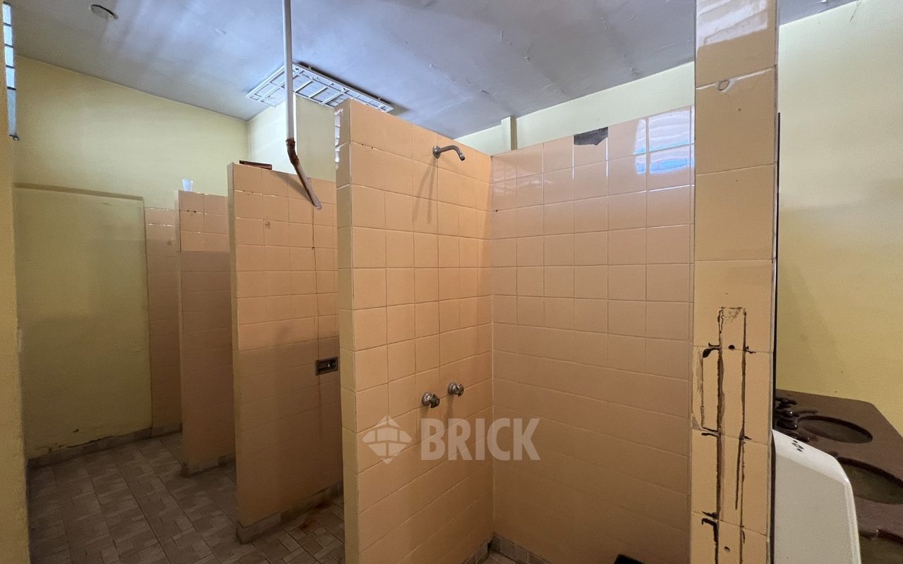 LACROZE, FEDERICO, AV. al 2400 Piso 1 25