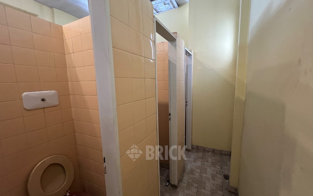 LACROZE, FEDERICO, AV. al 2400 Piso 1 27