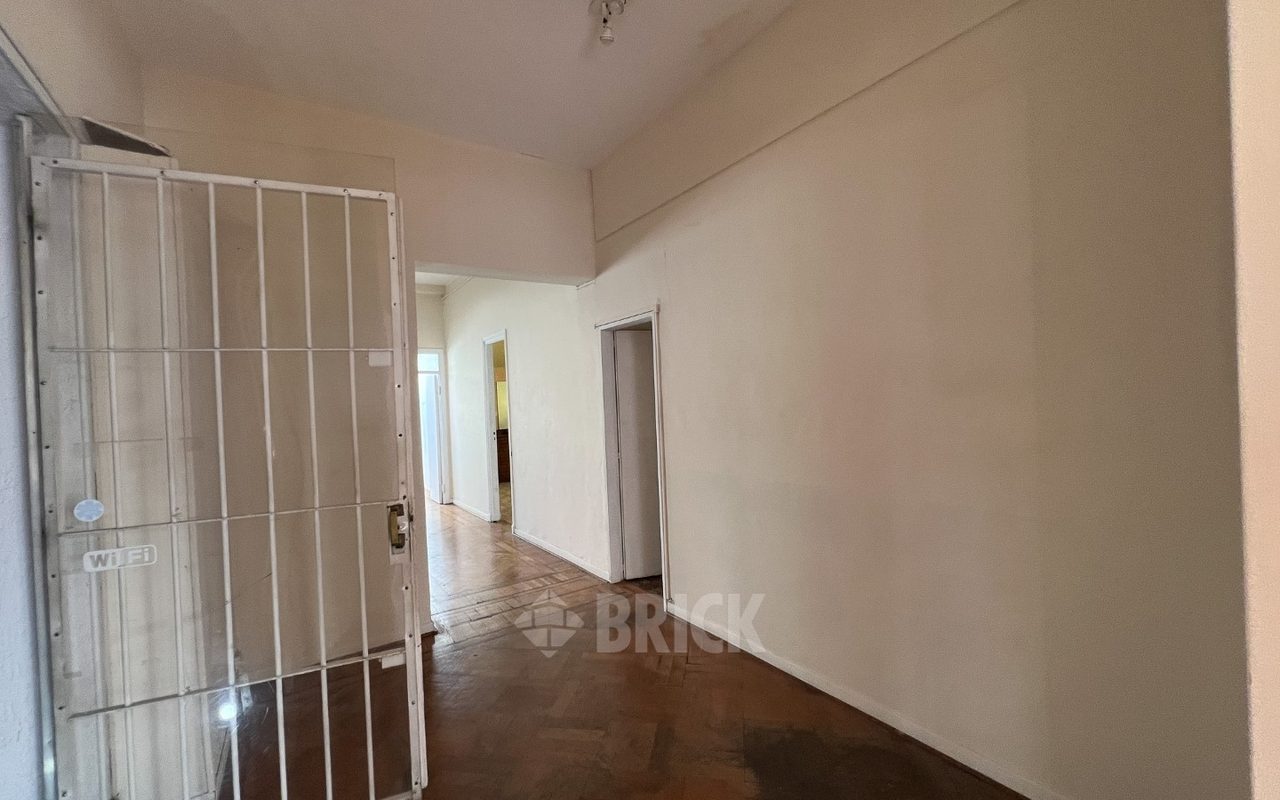 LACROZE, FEDERICO, AV. al 2400 Piso 1 32