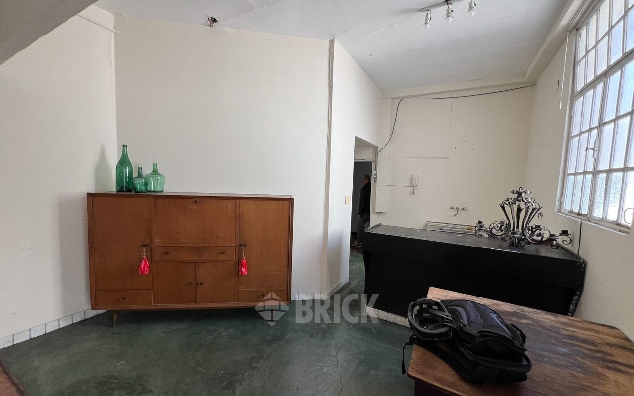 LACROZE, FEDERICO, AV. al 2400 Piso 1 39