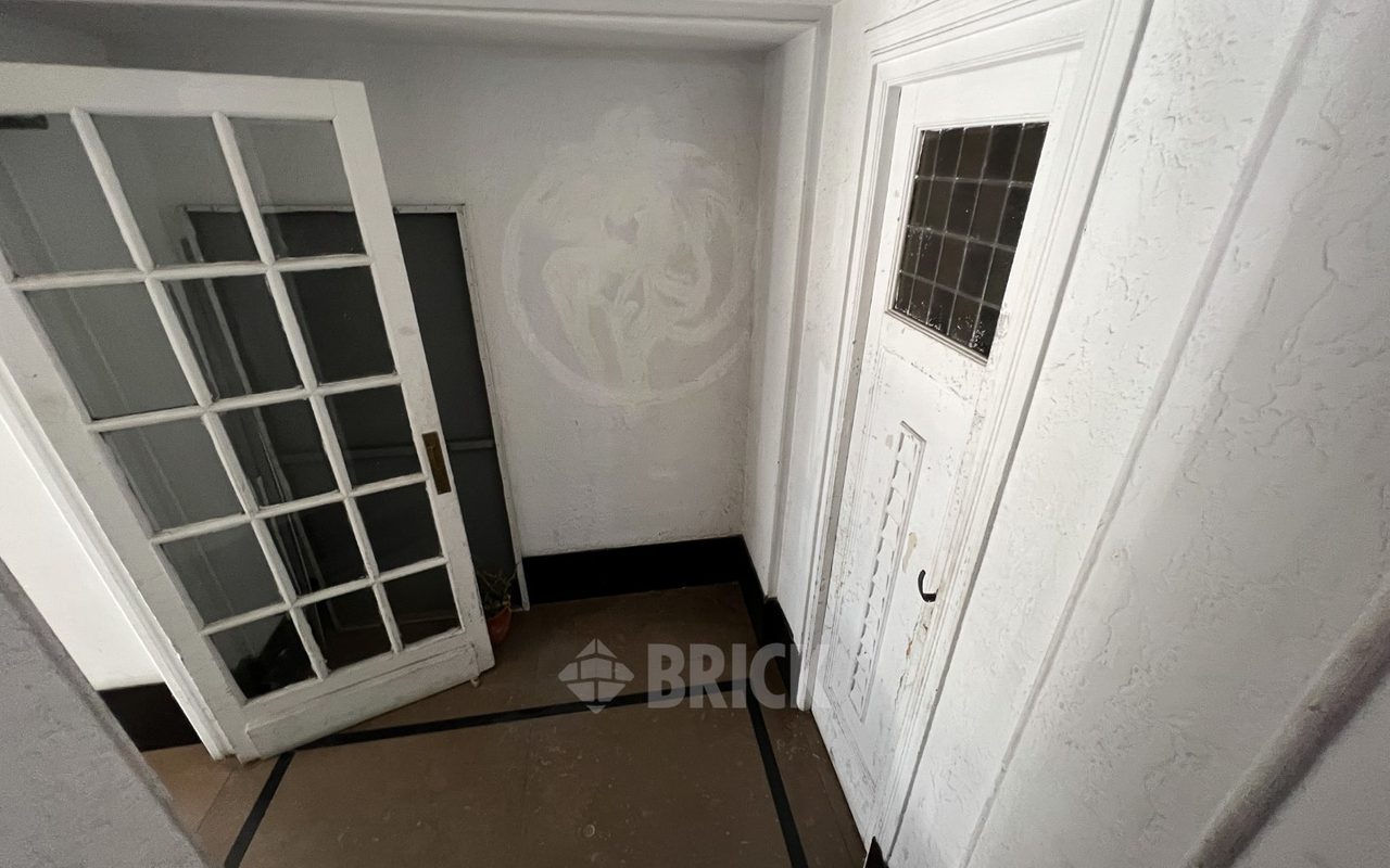 LACROZE, FEDERICO, AV. al 2400 Piso 1 5